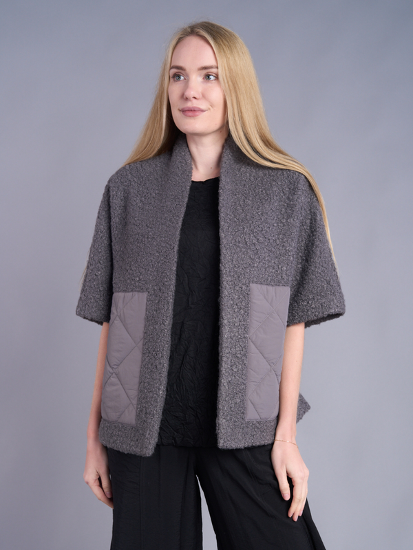 Quilted Pocket Short-Sleeve Jacket