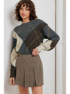 Pullover sweater knit top