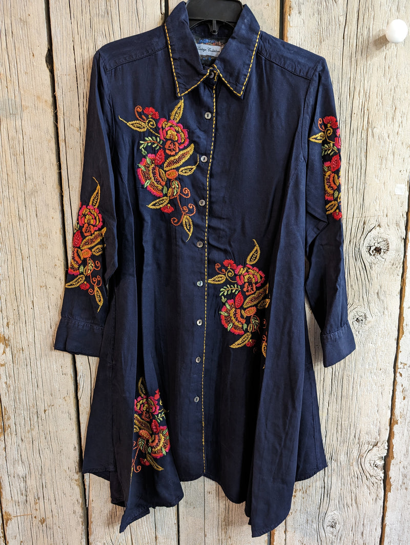 Tencel Embroidered Dress Navy / XS Tencel Embroidered Dress Navy / XS