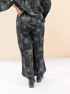 Airflow Wide Leg Pants