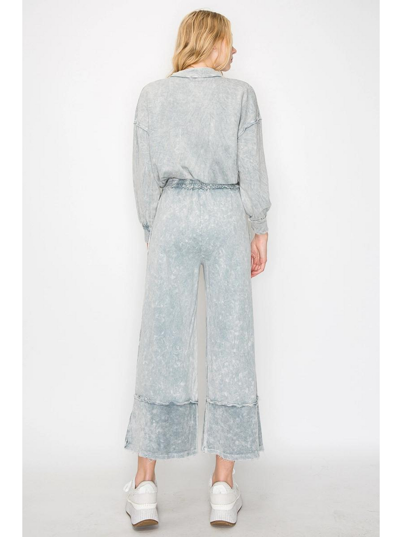 Wide Pants with Frayed Details