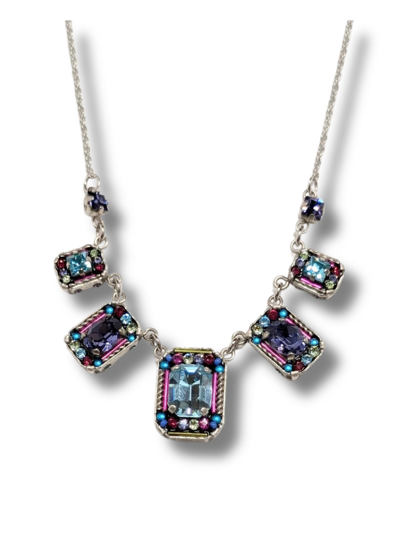 Duchess Medium Necklace